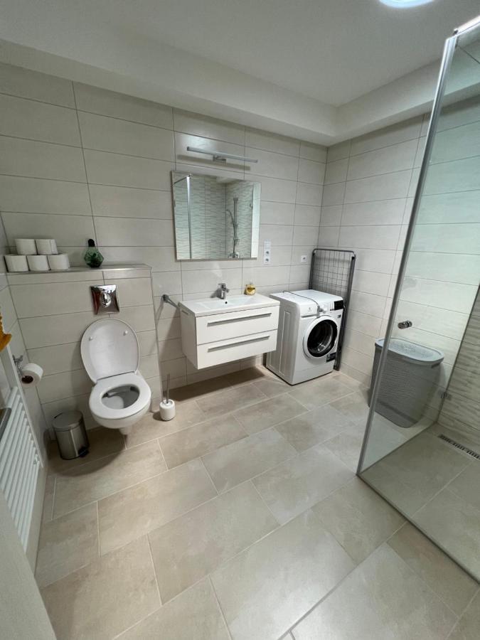 Janhaz Apartman Revfueloep Exterior foto